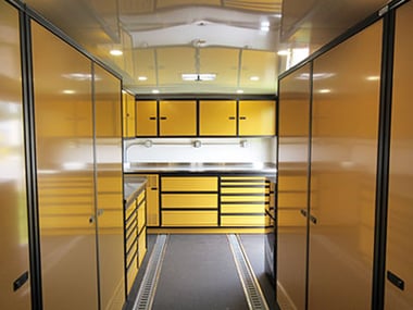 3600_trailer_Interior