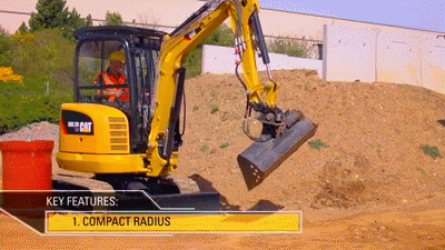 Cat® 302 7D CR Mini Excavator Compact Radius Design
