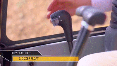 Cat® 302 7D CR Mini Excavator Dozer Float Design