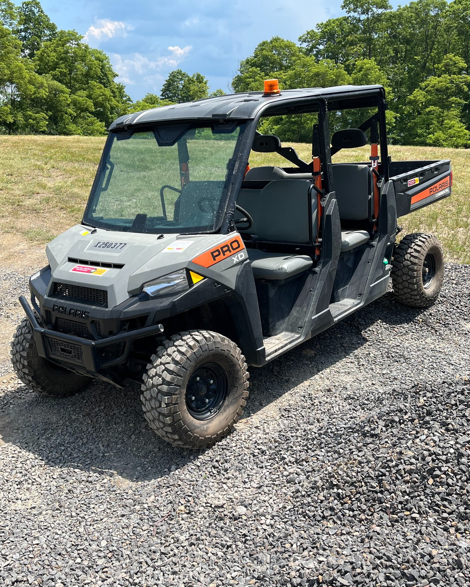 polaris-utv-font-quarter