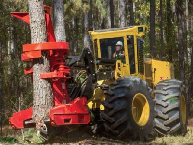 operator-comfort-weiler-track-feller-buncher-bg