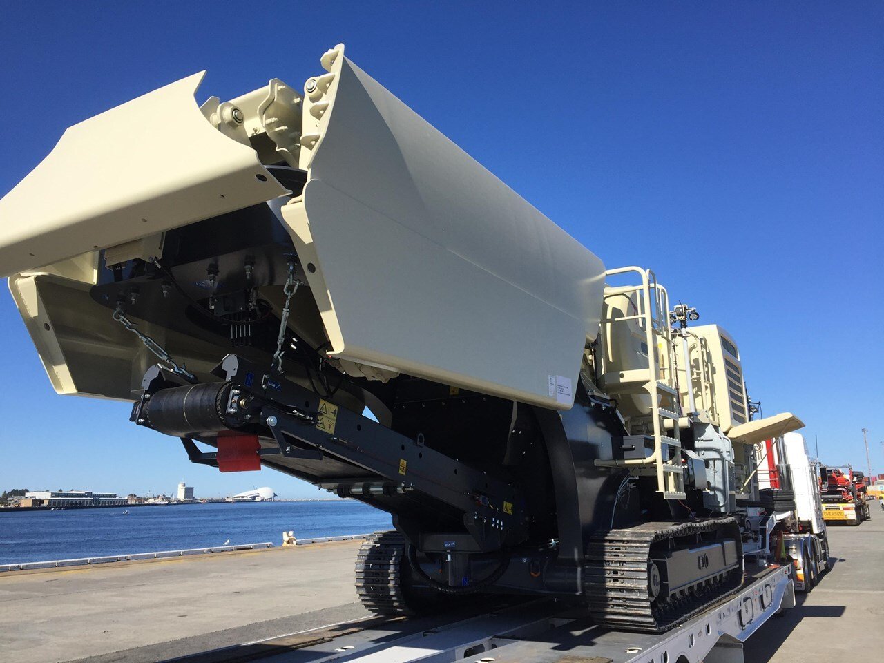 LokoTrack Mobile Jaw Crusher LT106
