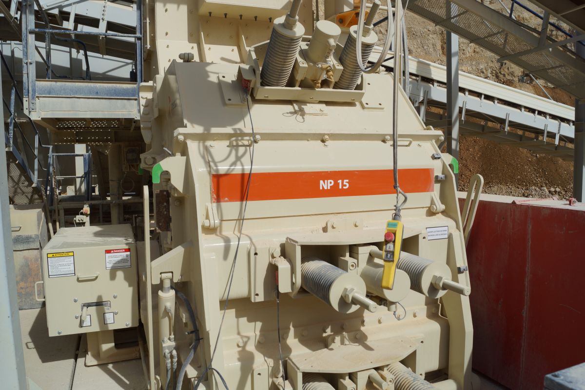Metso Stationary Impact Crusher NP15
